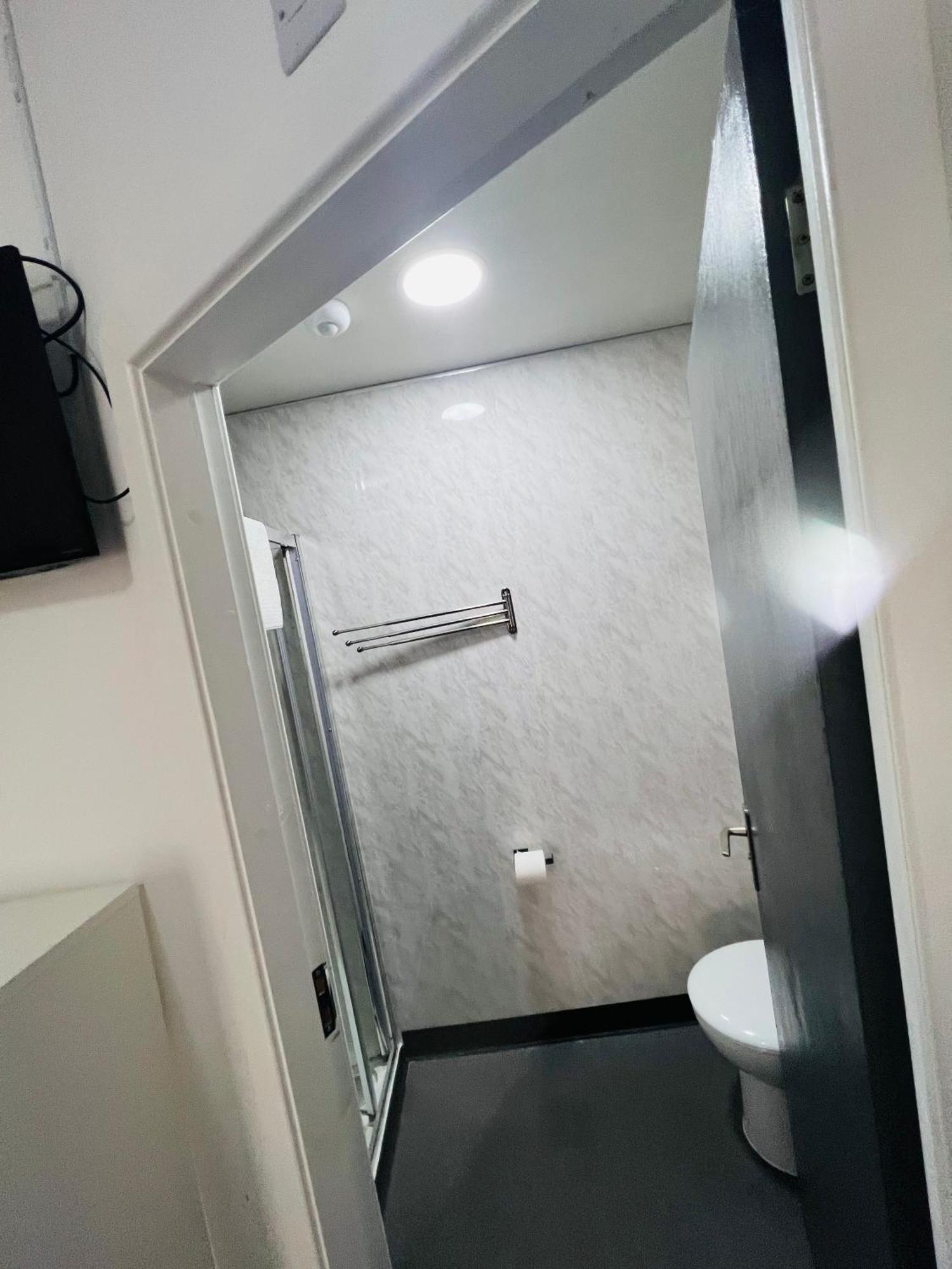 Family Room Private Bathroom,1545043966:JPEG